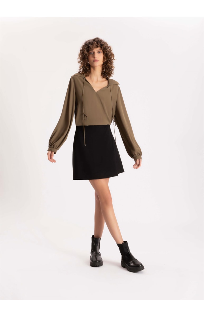 Saia Alfaiataria Classic Envelope Preto