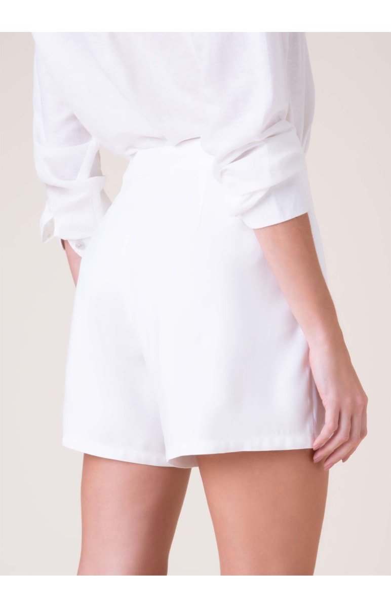 Short Saia Helo Off White