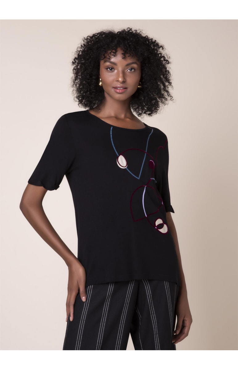 T-Shirt Arabesco Preto