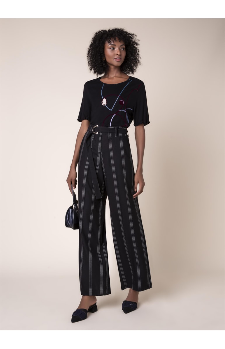 T-Shirt Arabesco Preto
