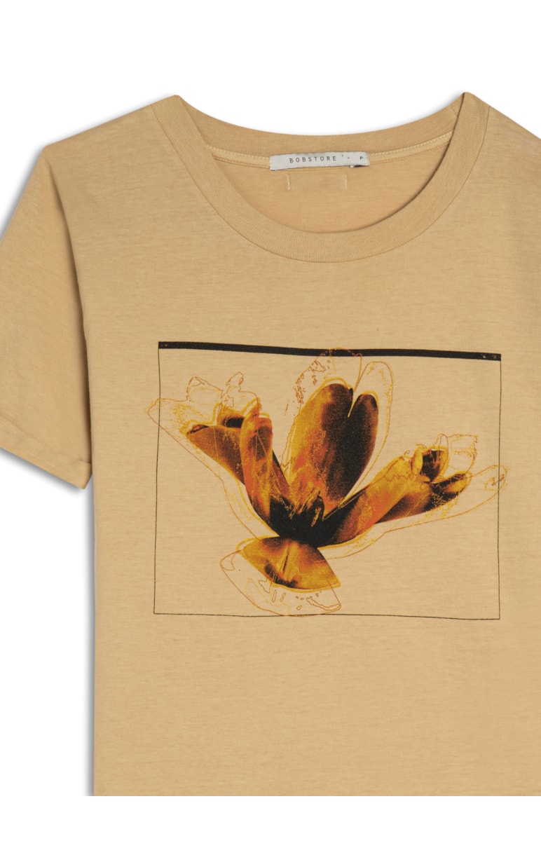 T-Shirt Flor Amarelo Claro