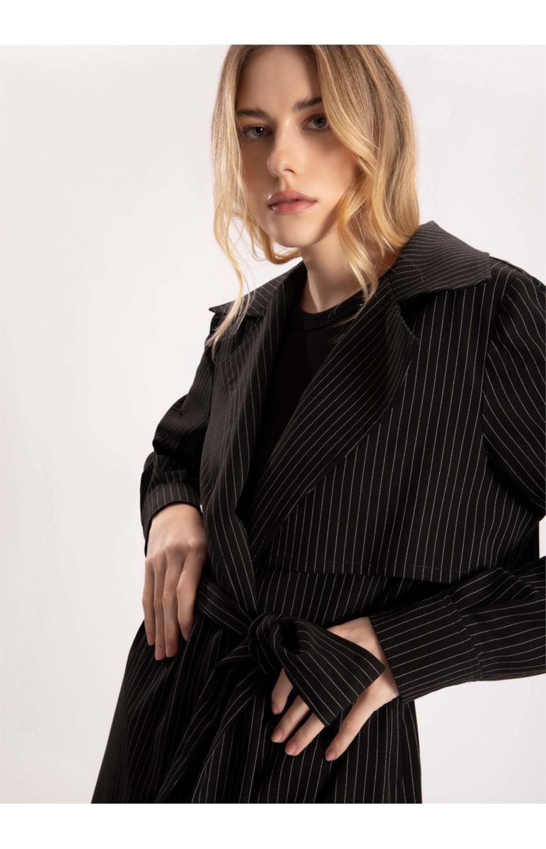 Trench Coat Pin Stripes Preto