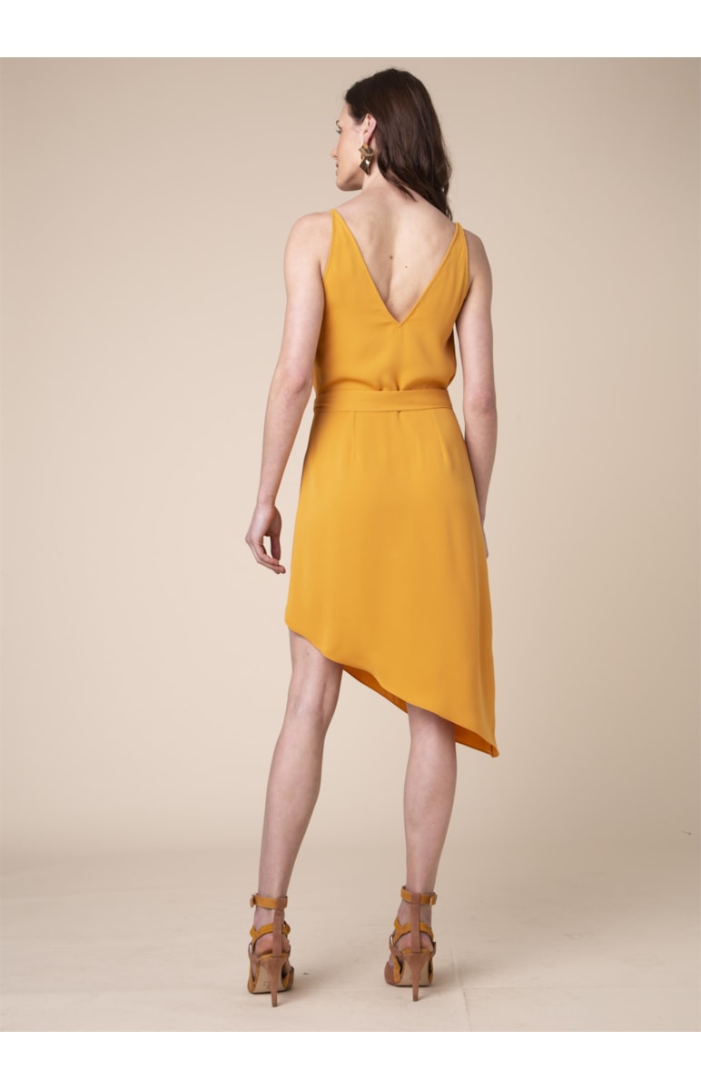Vestido Assimetrico Fivela Meia Lua Amarelo