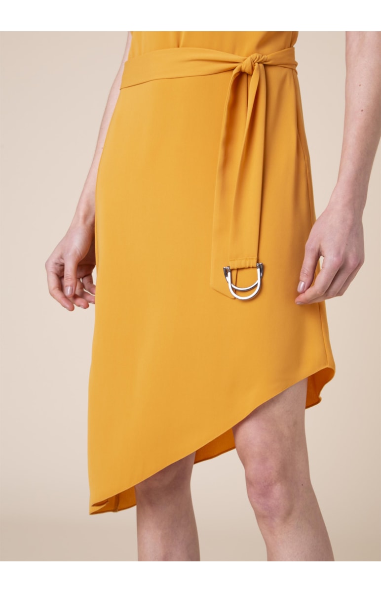 Vestido Assimetrico Fivela Meia Lua Amarelo