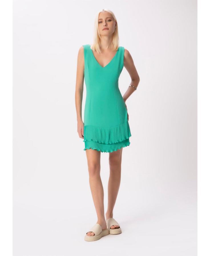 Vestido Curto Nervurinhas Verde Claro
