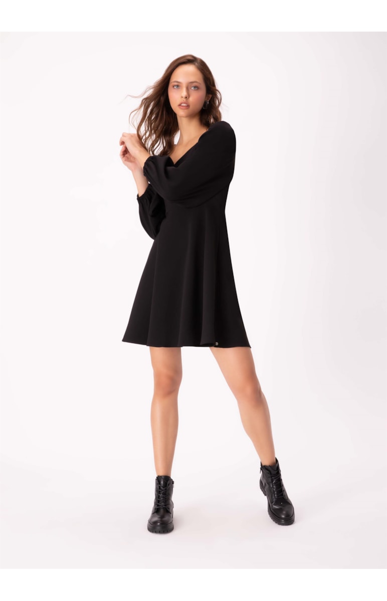 Vestido Decote Alfa Preto