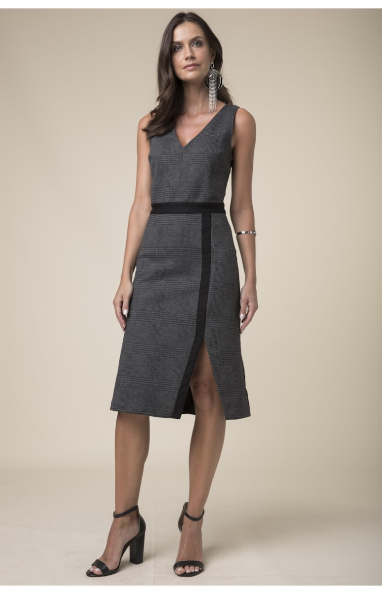 Vestido Midi Xadrez Xadrez C/Preto