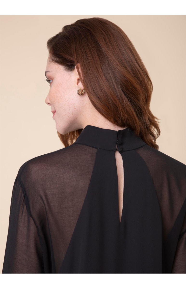 Vestido Recortes Preto