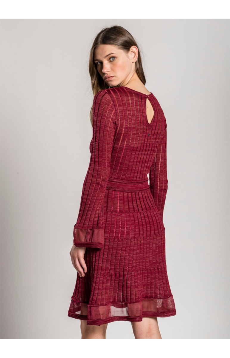 Vestido Rendado Gota Vinho